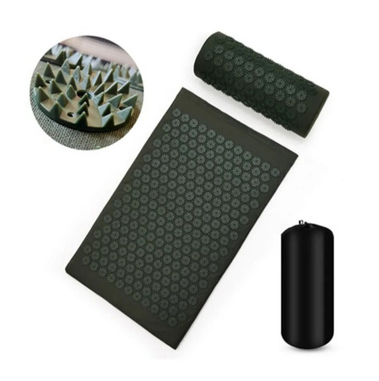 Fühl dich leicht – mit der Kraft von tausend Spitzen - (Yoga-) Training-Matte