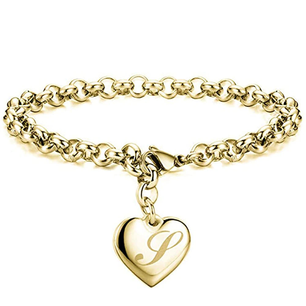 AMORE Charm - Dein Buchstabe. Dein Herzstück.