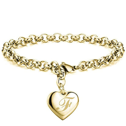 AMORE Charm - Dein Buchstabe. Dein Herzstück.
