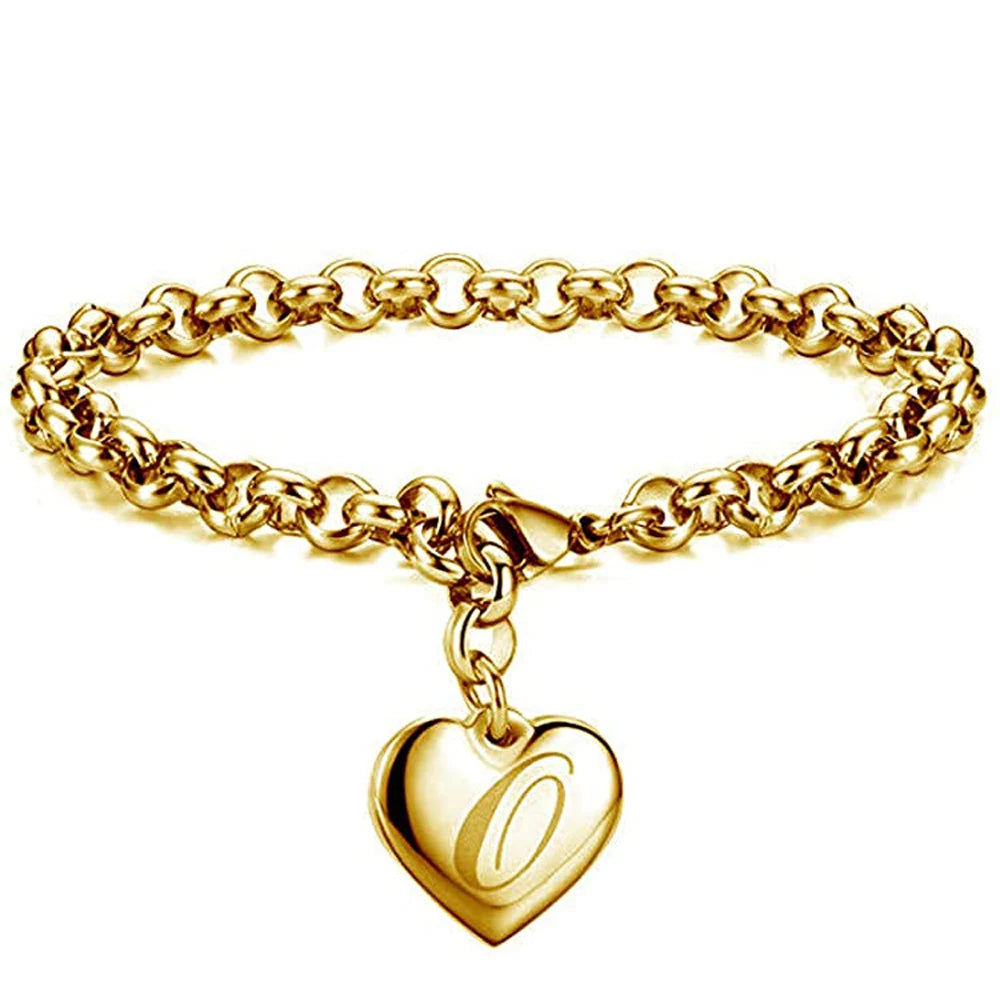 AMORE Charm - Dein Buchstabe. Dein Herzstück.