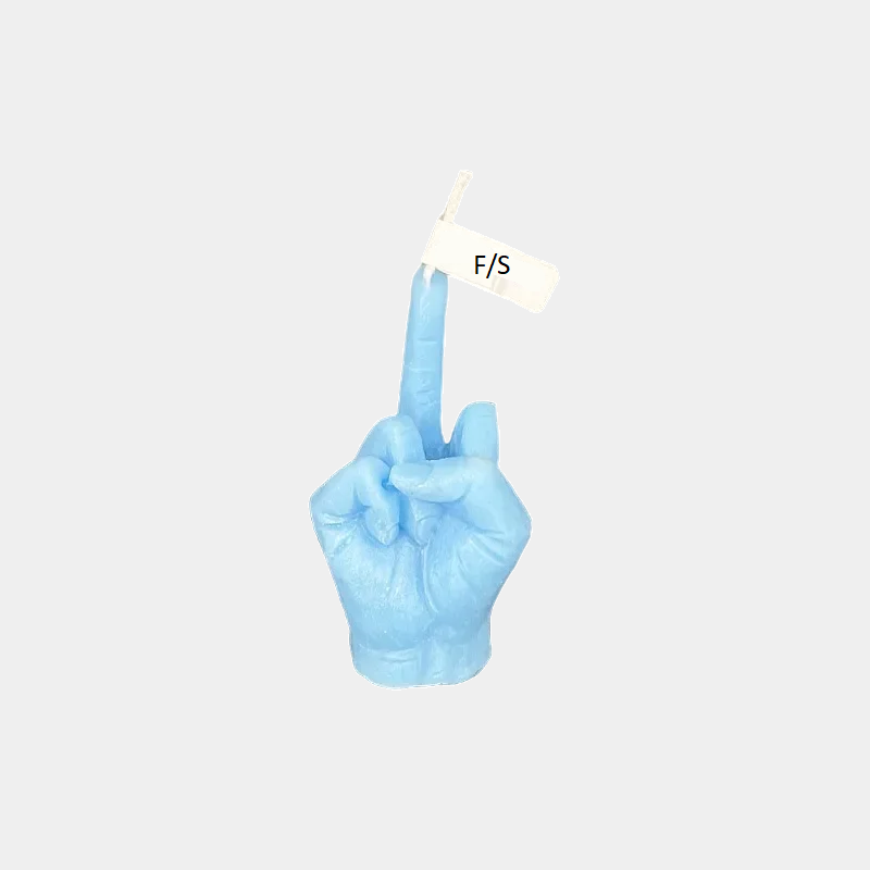 Handgefertigte Wachskerze im Mittelfinger-Style